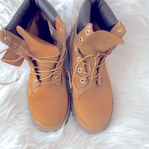 Timberland women boots